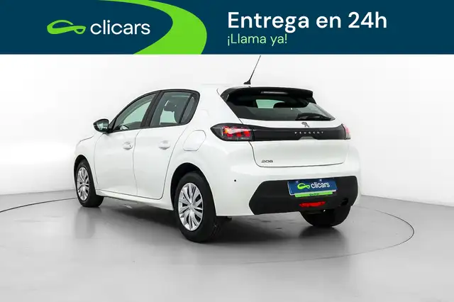 Peugeot 208 view 9