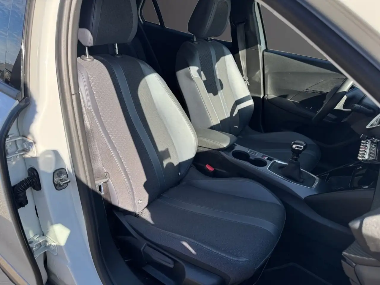 Peugeot 2008 2008 — photo 13