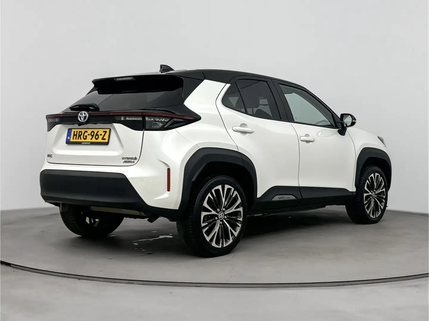 Toyota Yaris Cross 1.5 Hybrid AWD Executive | Cruise Control Adaptief Wit - 2