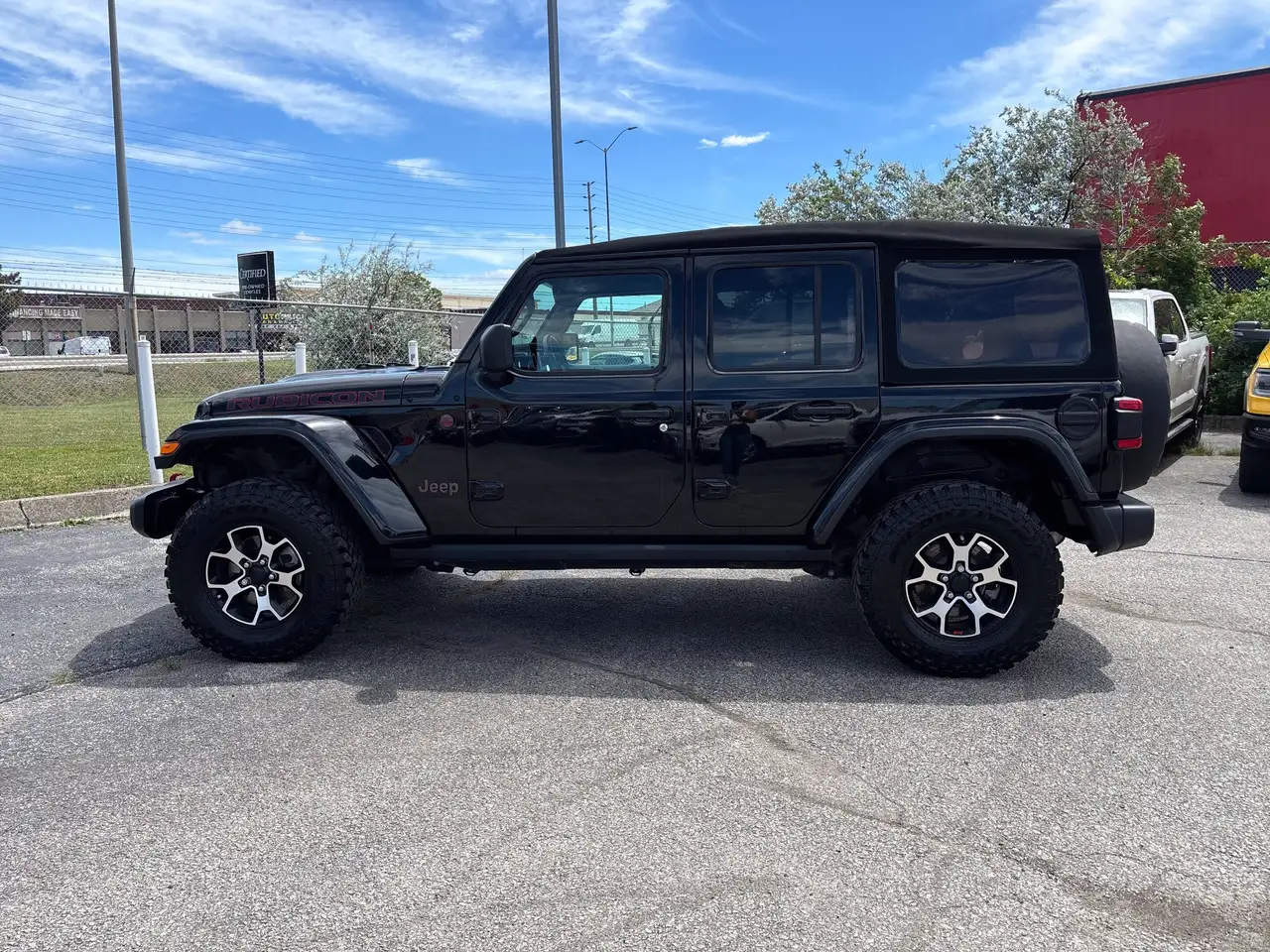 Jeep Wrangler photo Jeep Wrangler