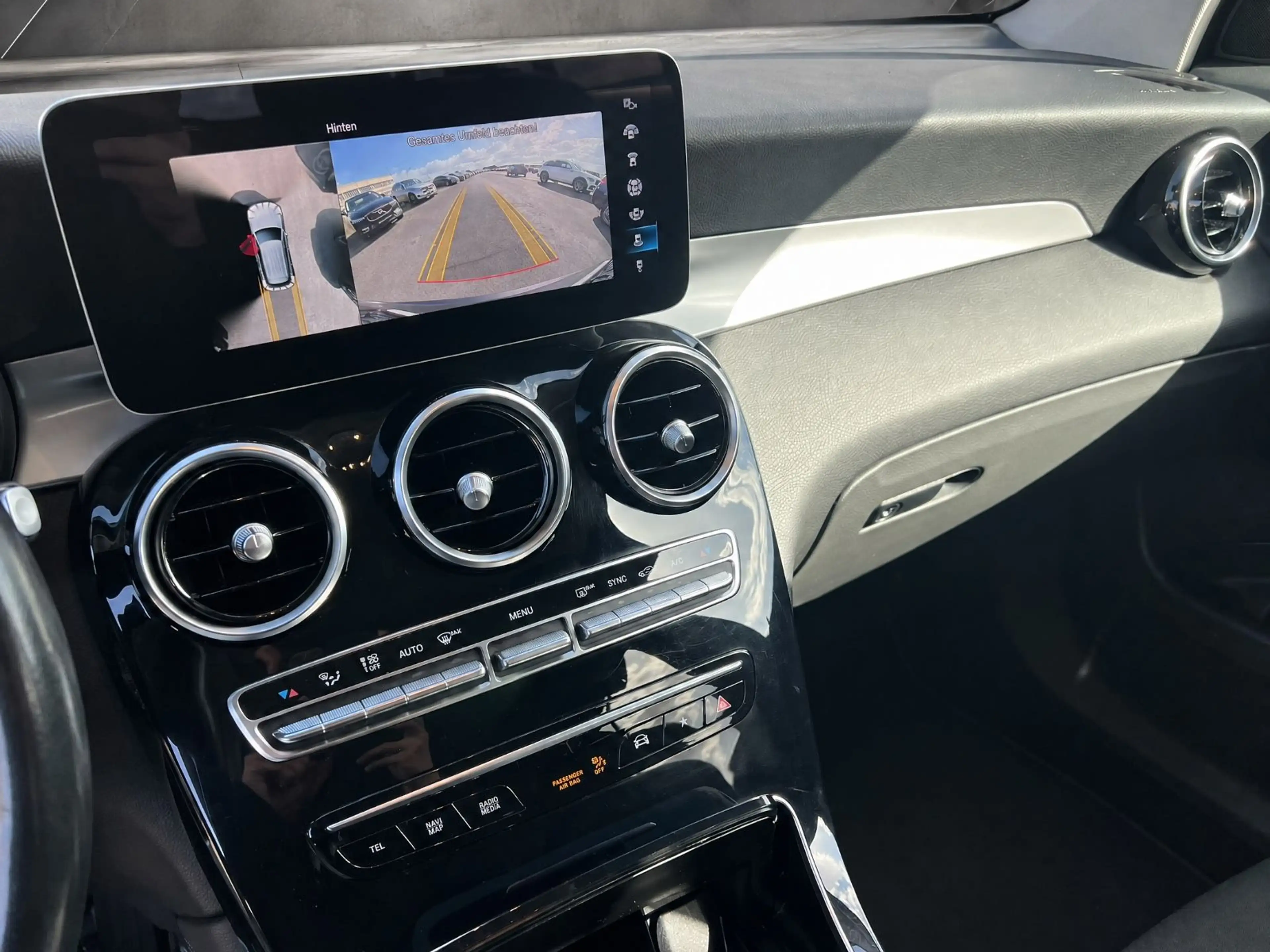 Mercedes-Benz GLC 200 4Matic Facelift Navi LED AHK 360* — photo 14