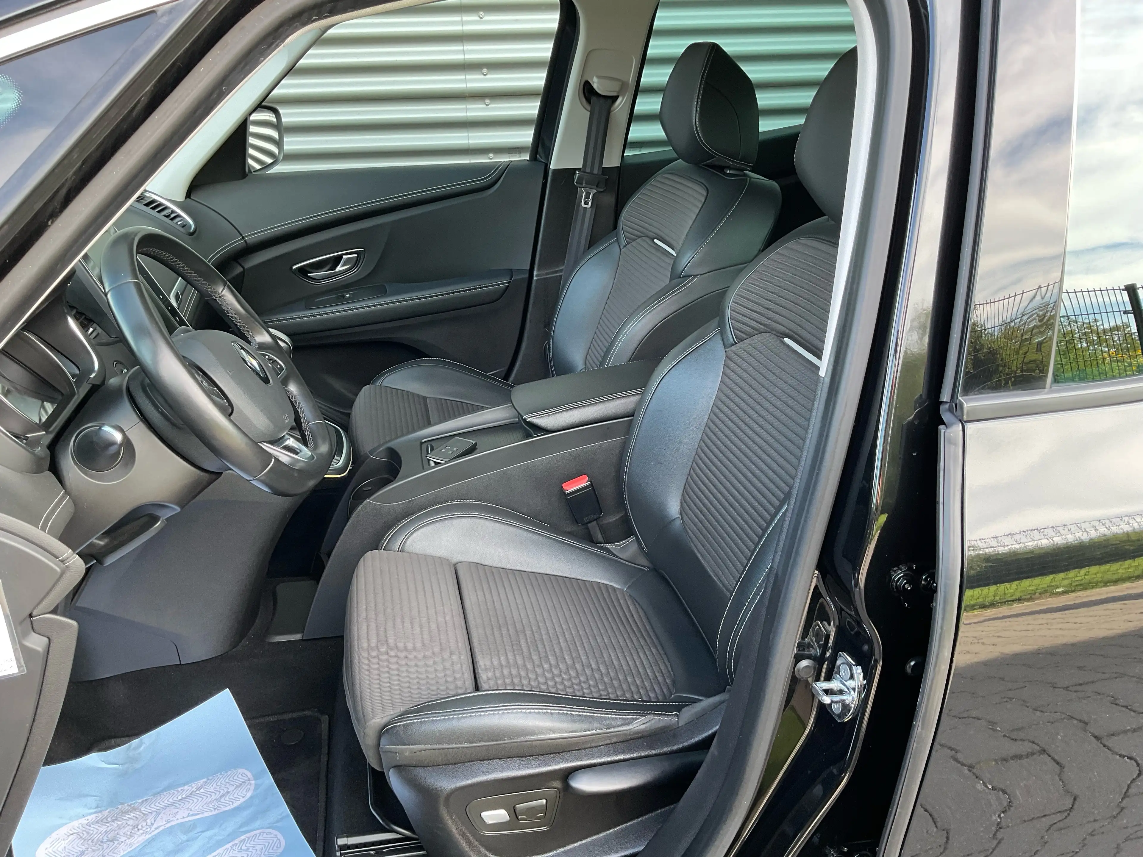 Renault Grand Scenic TCe 140 Bose 7P Automaat 12 maanden garantie — photo 8