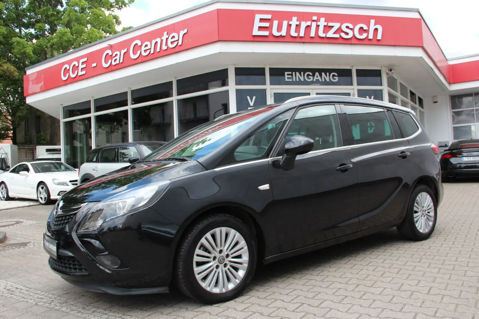 Opel Zafira C Tourer Style Schwarz - 1