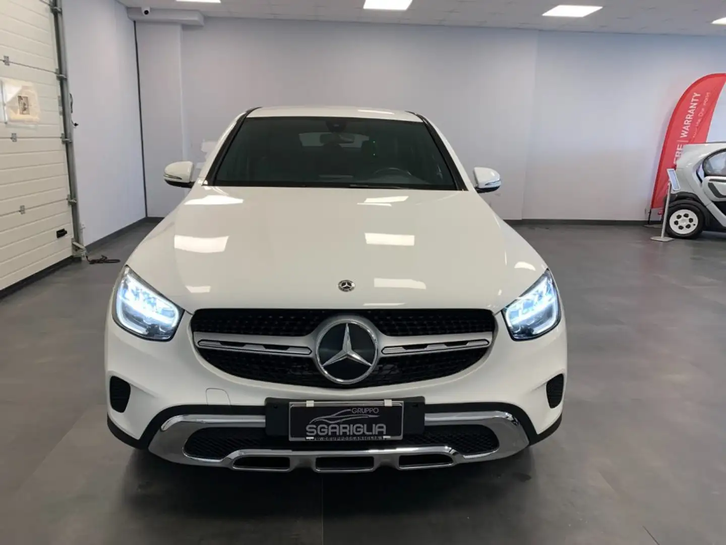Mercedes-Benz GLC 200 d Coupé Sport 4Matic 4X4 Blanc - 2
