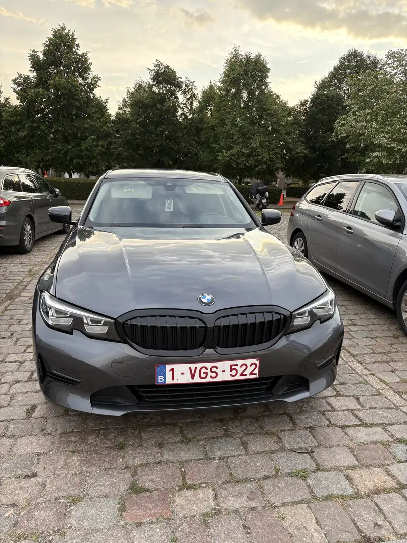 BMW Active Hybrid 3 bmw 330e - 1