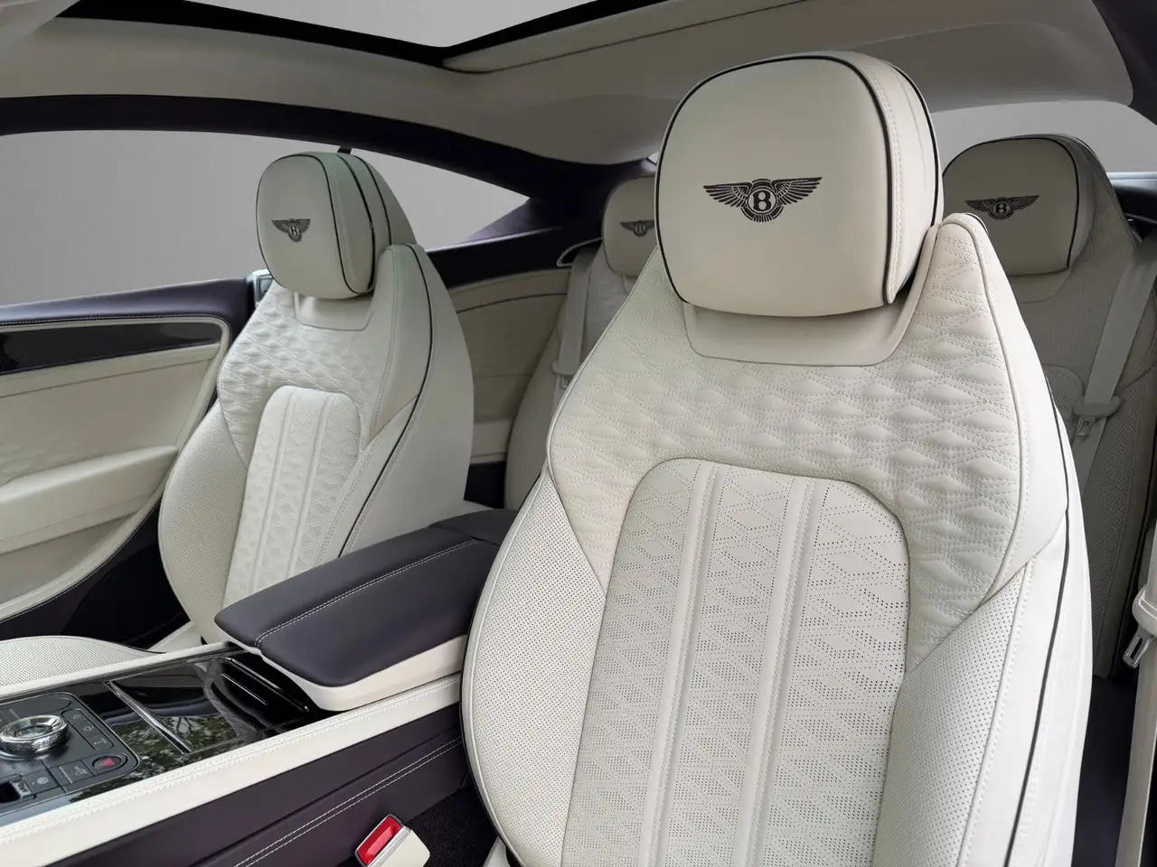 Bentley Continental GT 2026 — фото 13