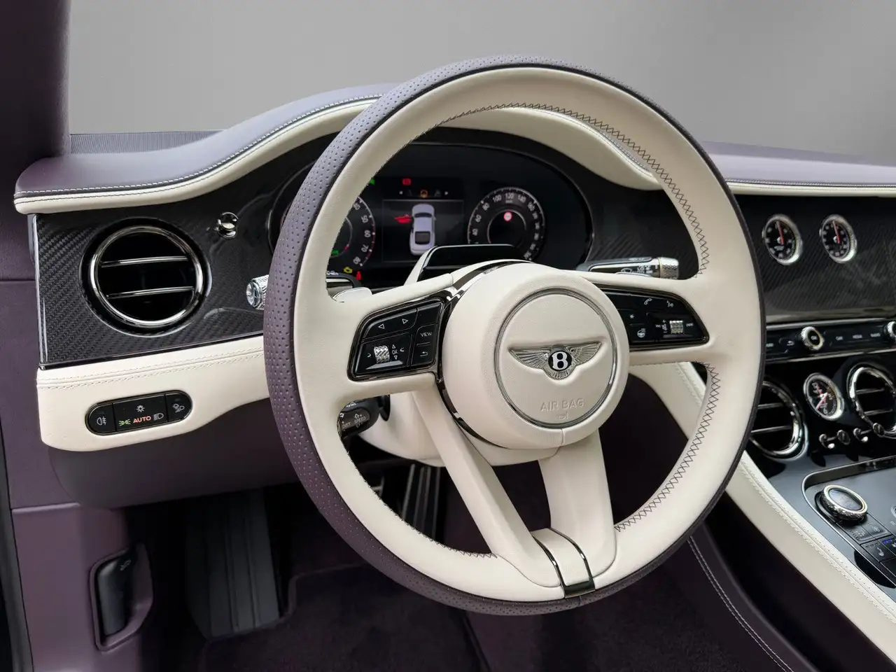 Bentley Continental GT 2026 — фото 12