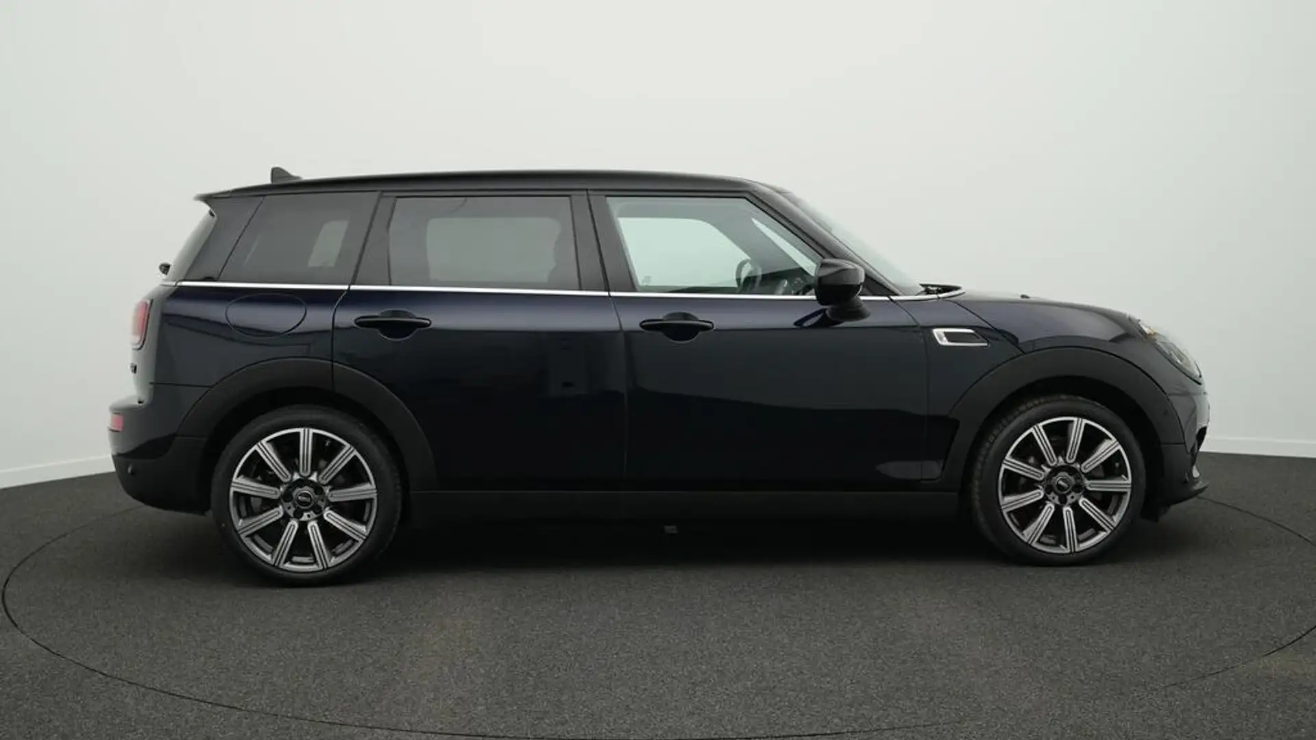 MINI Cooper Clubman Classic Trim Schwarz - 2