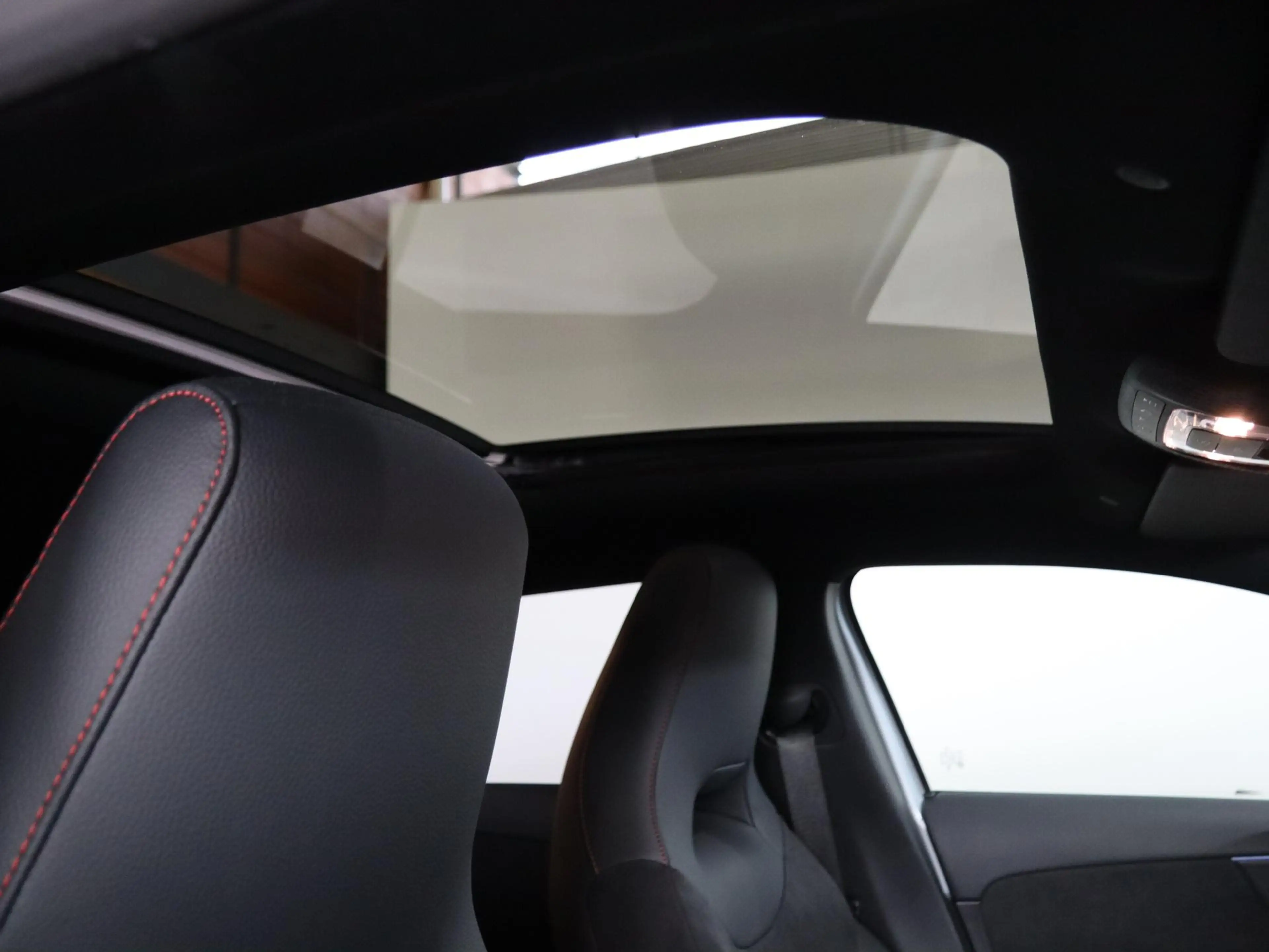Mercedes-Benz A 250 250e Star Edition AMG Line | Multibeam | Panoramas — photo 9