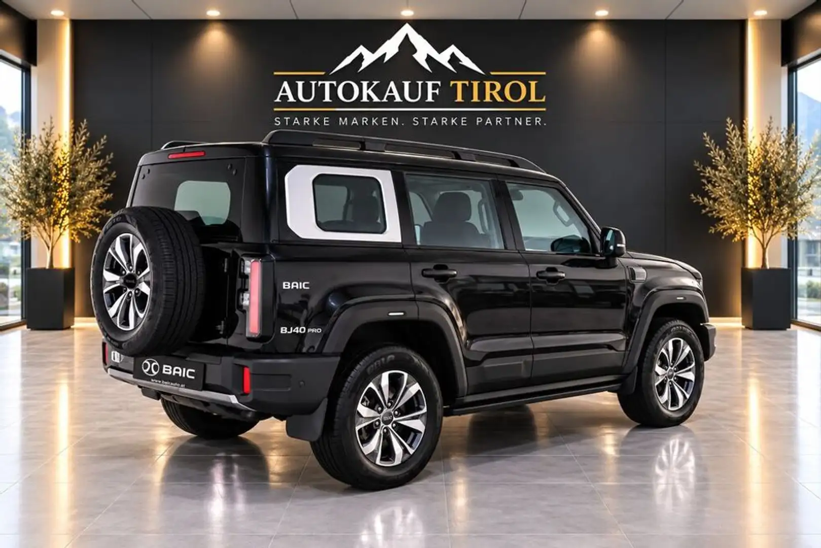 BAIC Sonstige BAIC BJ40 2.0 Diesel 4x4 | 162 PS | 3 Sperren | Vo Schwarz - 2