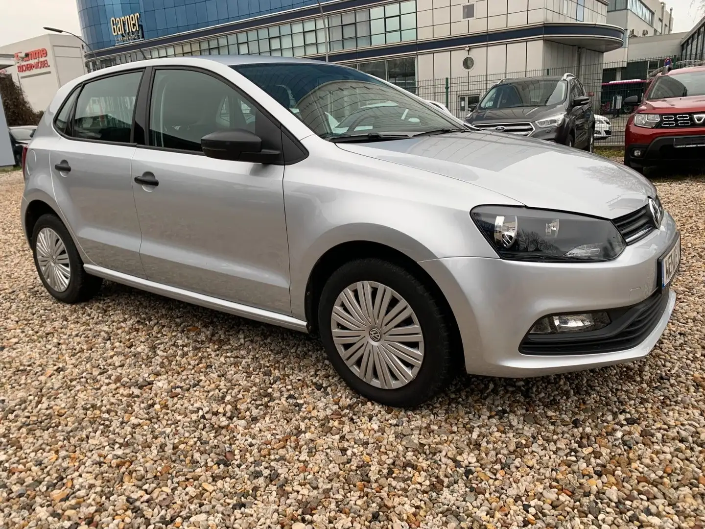Volkswagen Polo V Trendline 5-tür*1.Hand*Scheckheftgepflegt Silber - 1