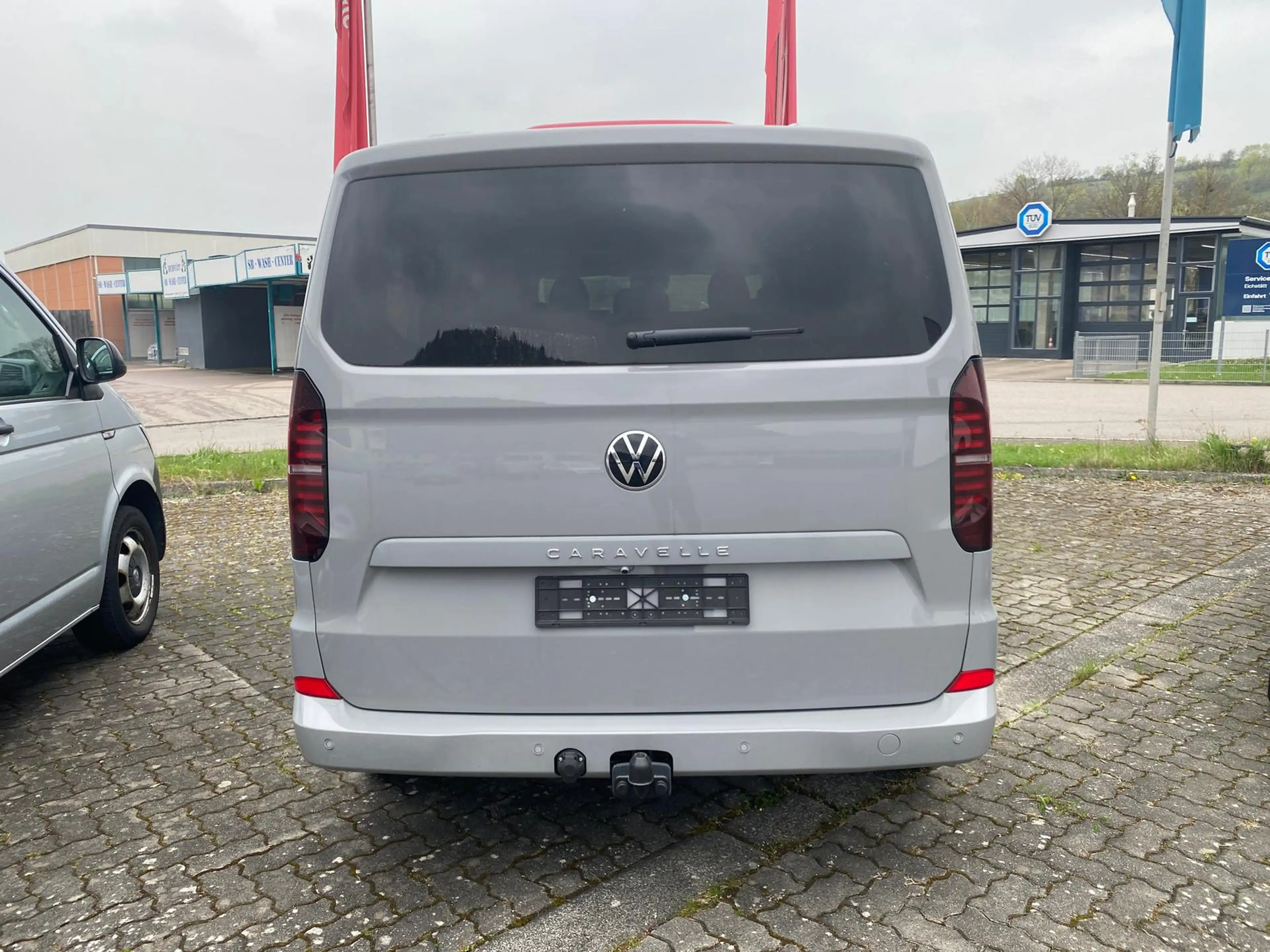 Volkswagen T7 Caravelle Caravelle 2.0 TDI DSG AHK ACC 3zon Matrix Kamera — photo 10