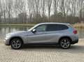 BMW X1 sDrive20i Grau - thumbnail 2