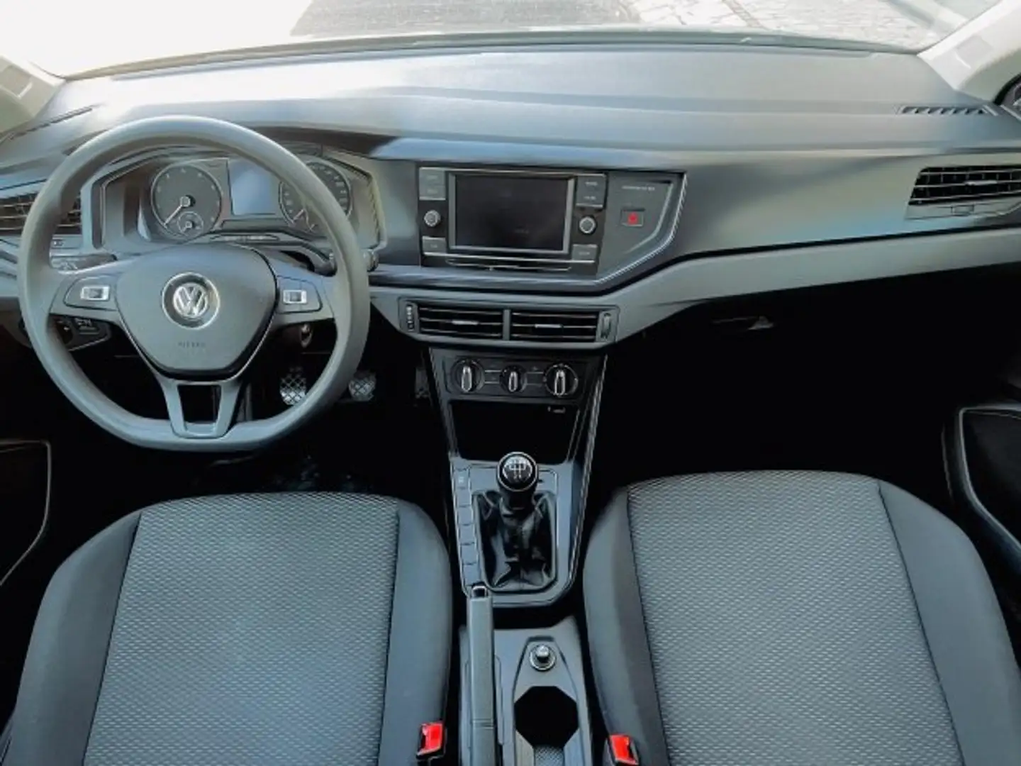 Volkswagen Polo VI 1.0 EVO Trendline 65cv CinghiaEseguita-Superba - 2