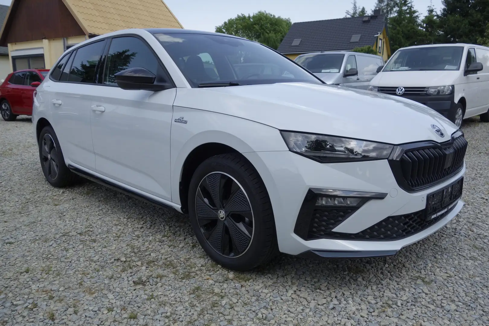 Skoda Scala Monte Carlo Matrix / DSG / AHZV Weiß - 1