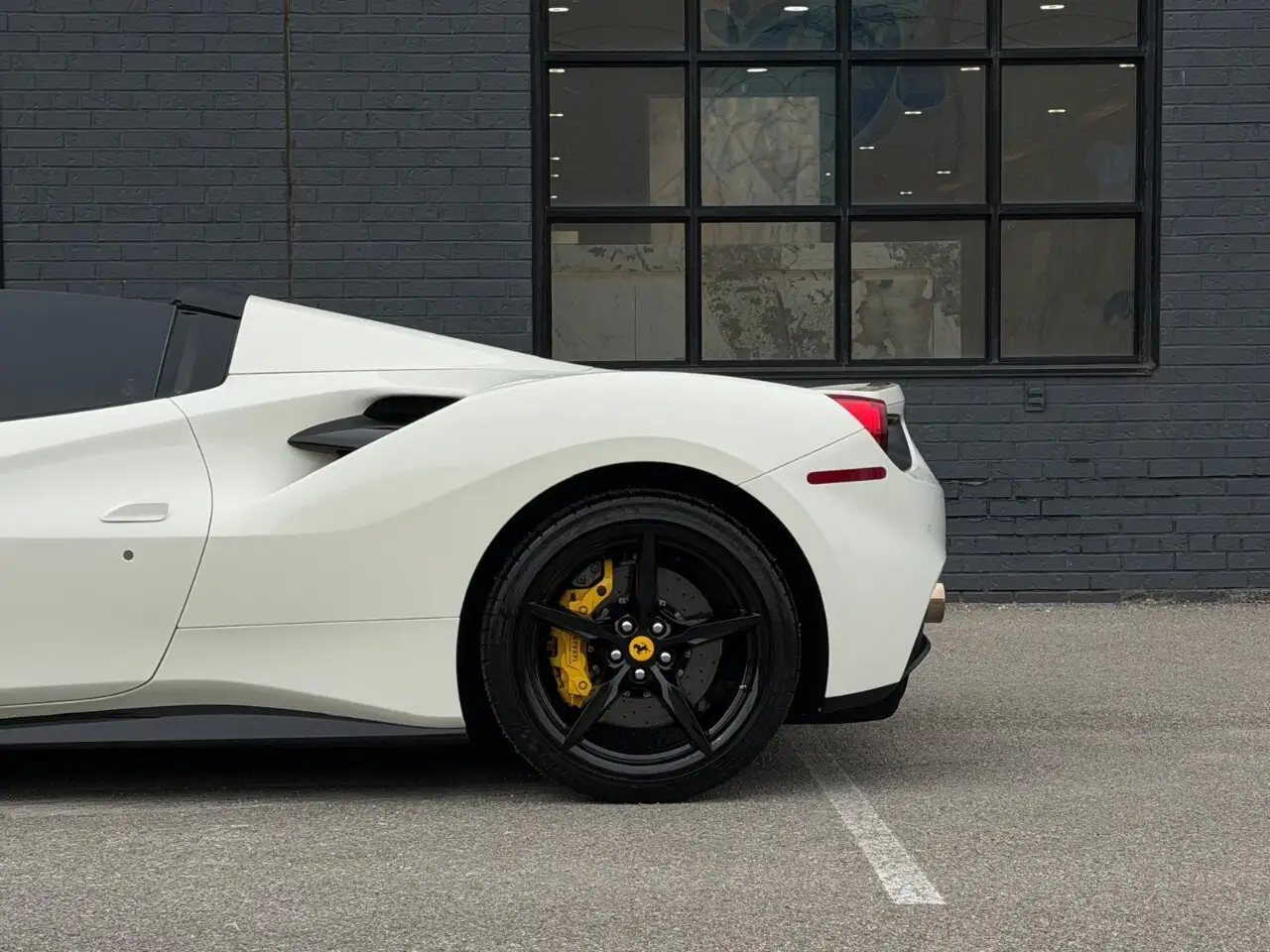 Ferrari 488 снимка Ferrari 488