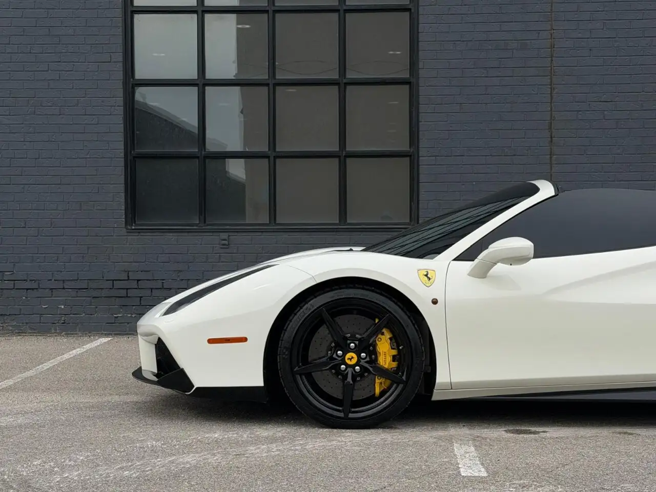 Ferrari 488 снимка Ferrari 488