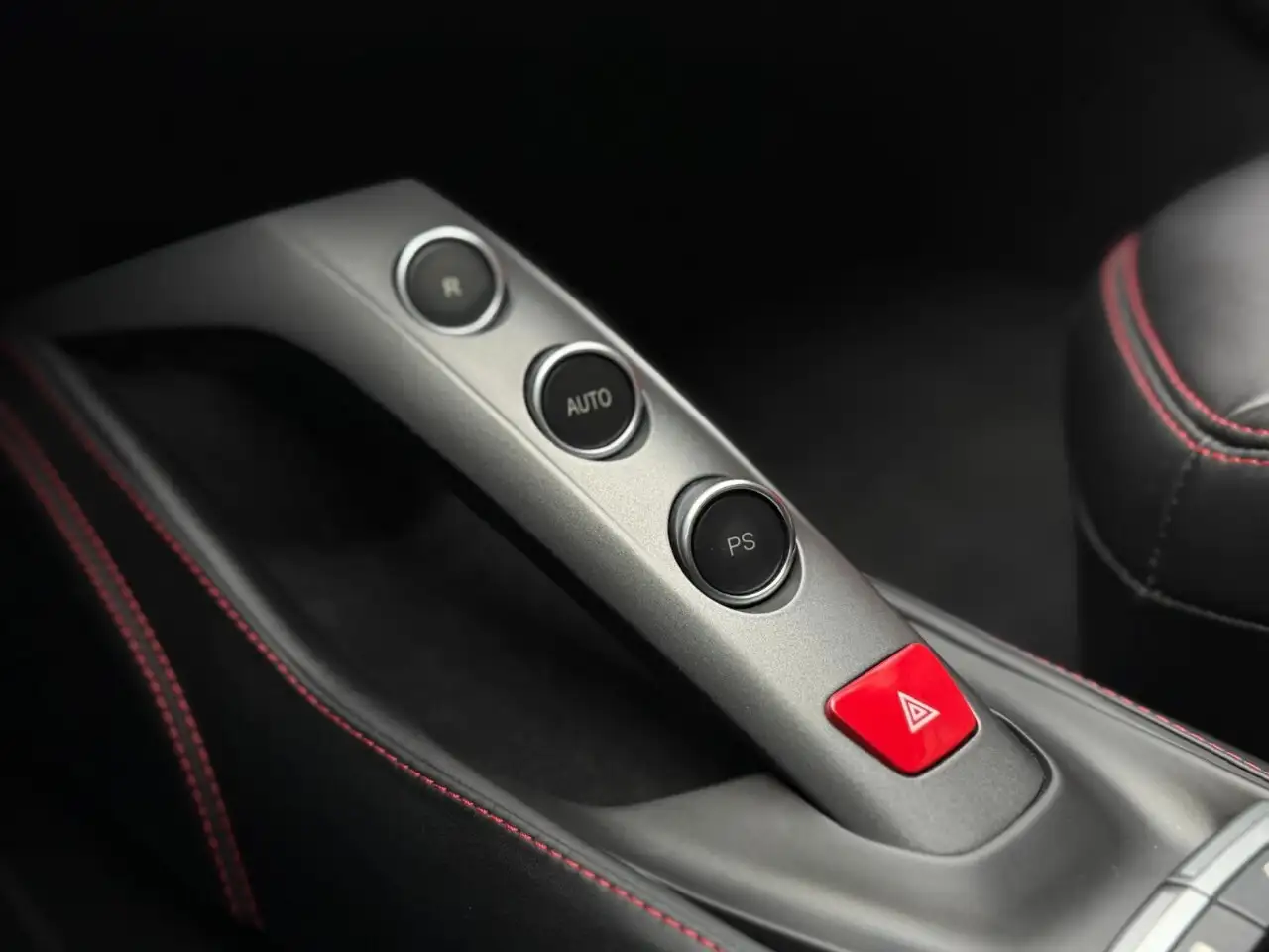Ferrari 488 снимка Ferrari 488