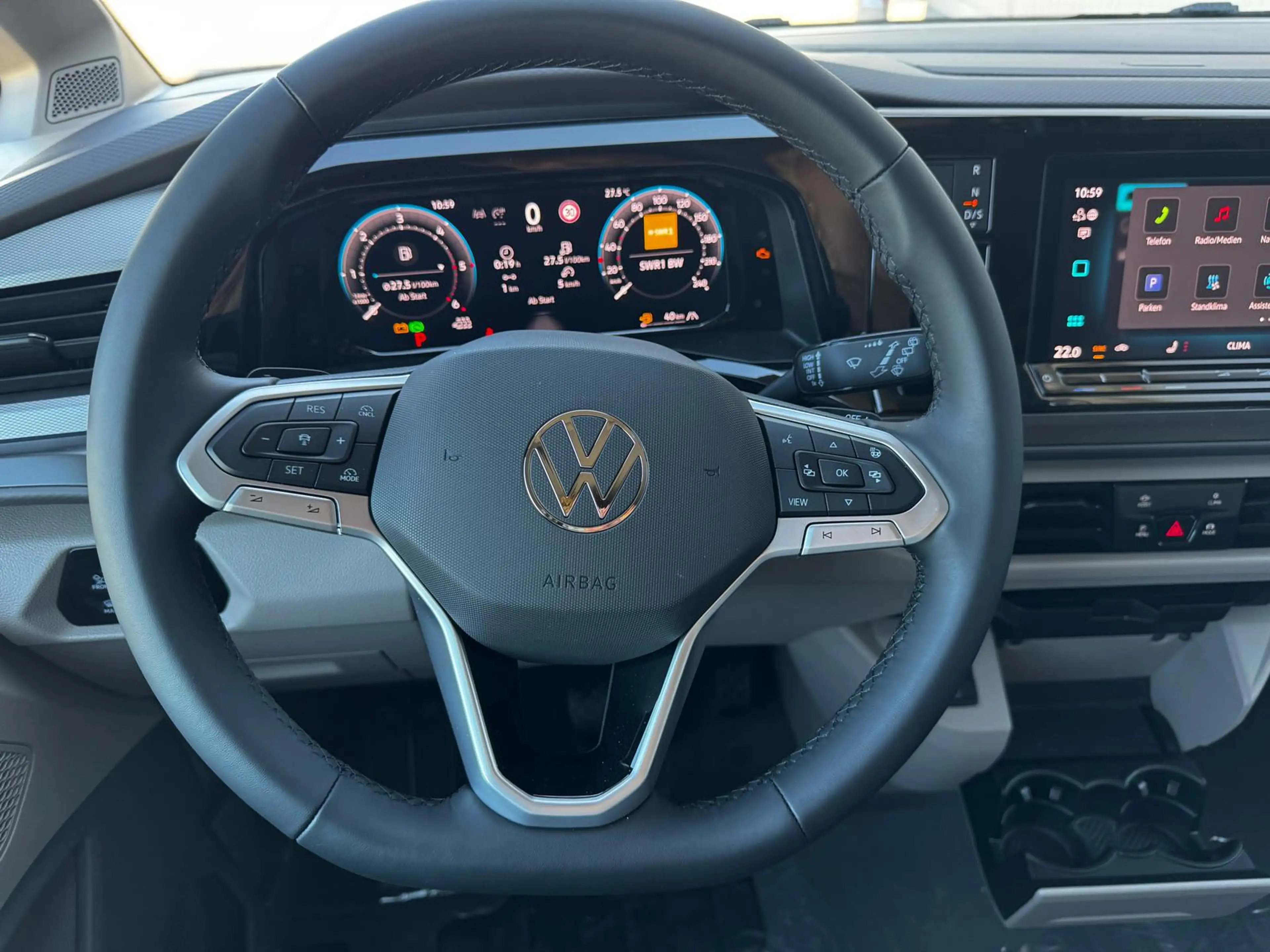 Volkswagen T7 California 2.0 TDI DSG Beach Camper Plus — photo 3