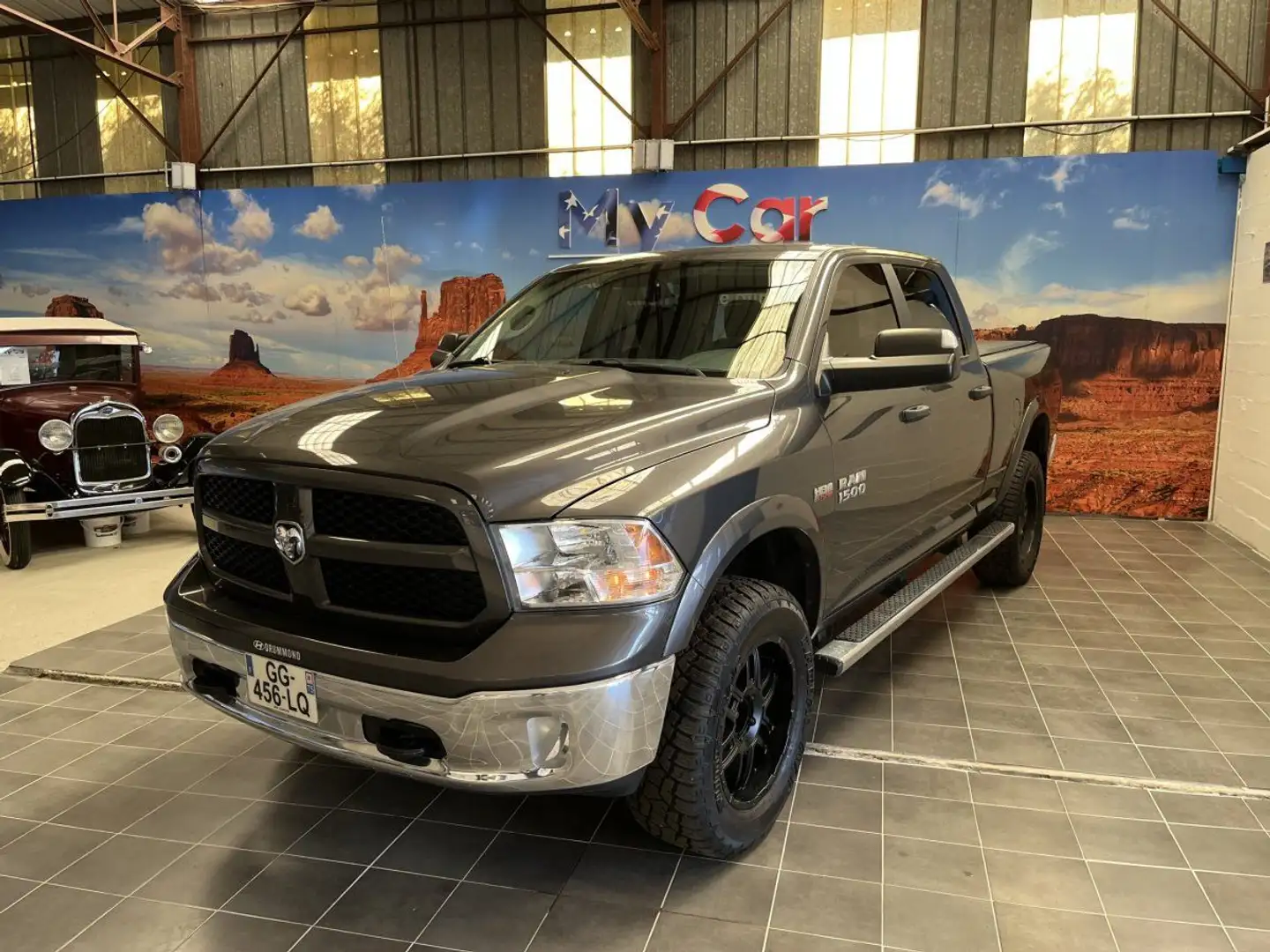 Dodge RAM 1500 HEMI 5.7L V8 395CH BVA SPORT - 2