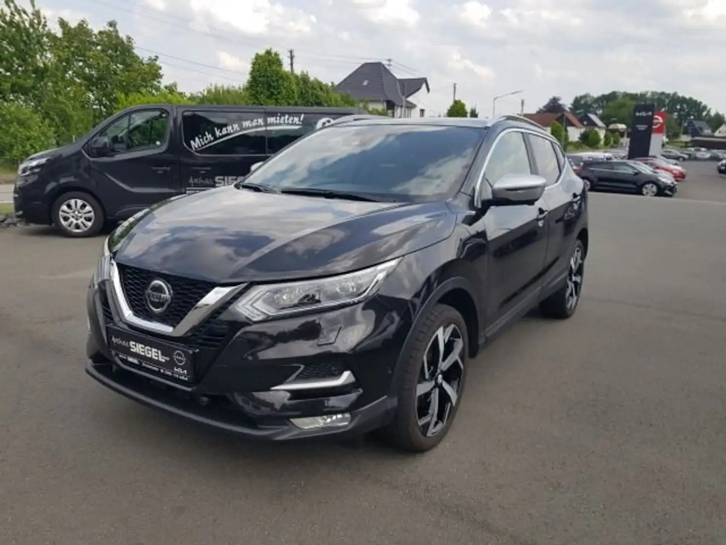 Nissan Qashqai Tekna+ Panoramadach 19 Zoll Anhängerkupp Nero - 2