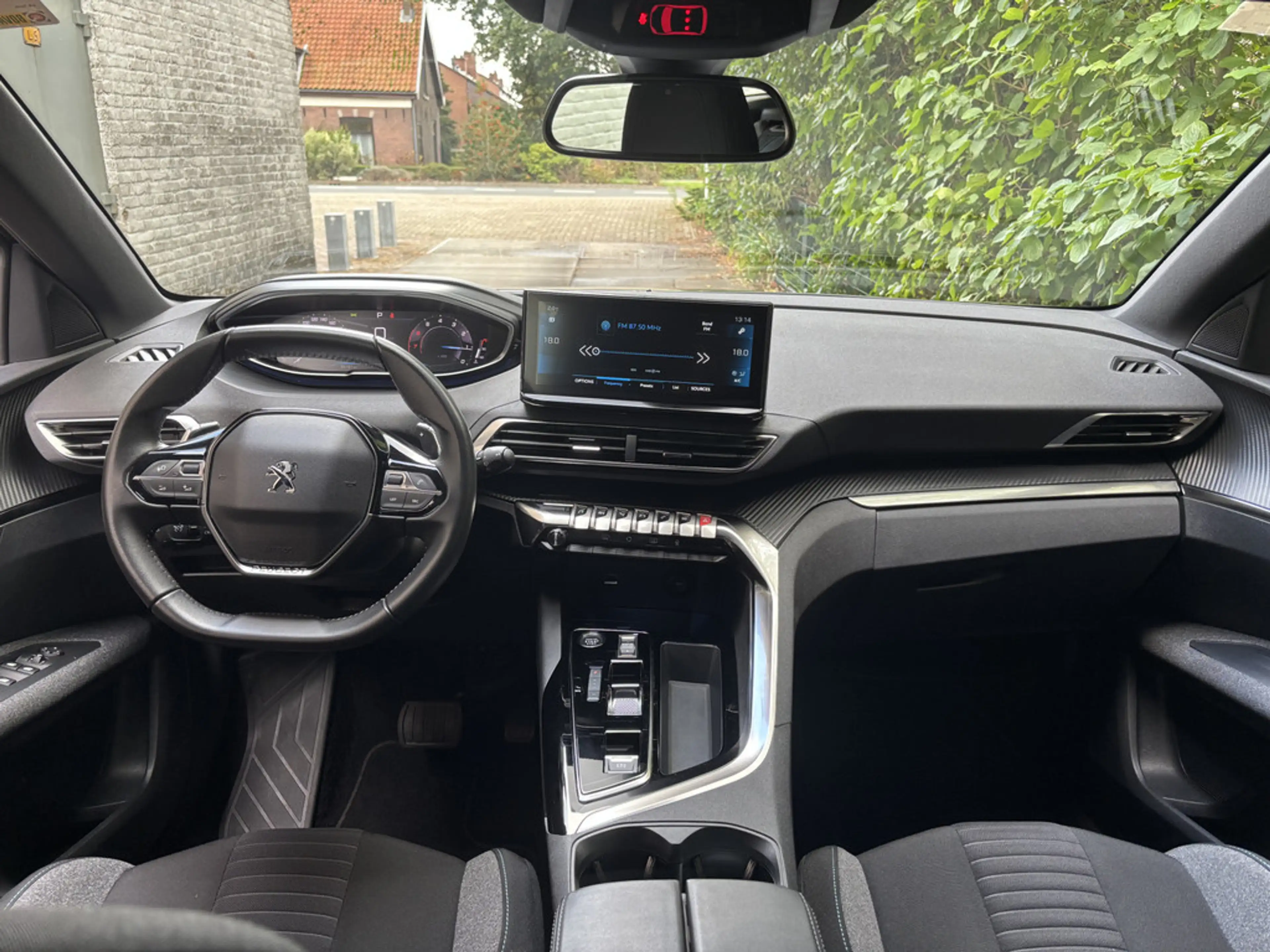 Peugeot 3008 1.2 PureTech Active Pack Business 1e-Eig. & Dealer — photo 3