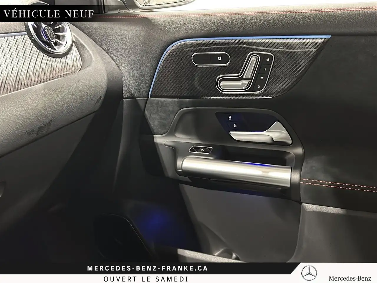 Mercedes-Benz GLA снимка Mercedes-Benz GLA