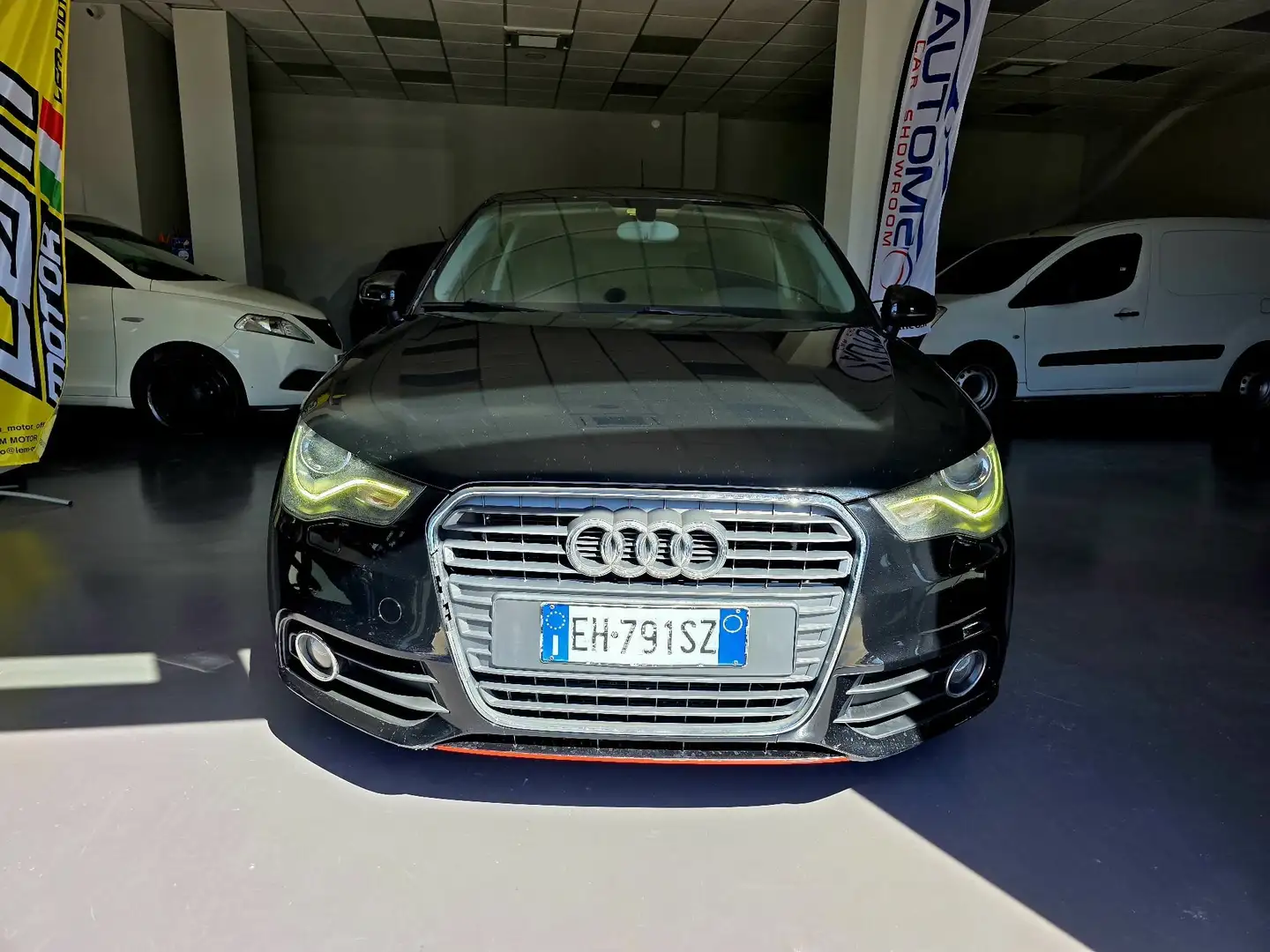 Audi A1 A1 I 2010 3p 1.4 tfsi Attraction 122cv Noir - 1