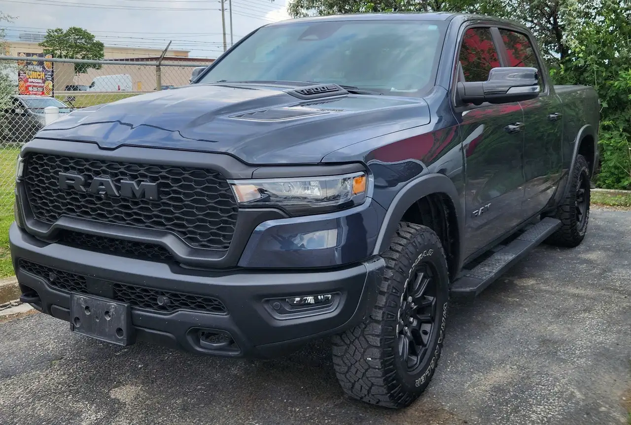 RAM 1500 снимка RAM 1500