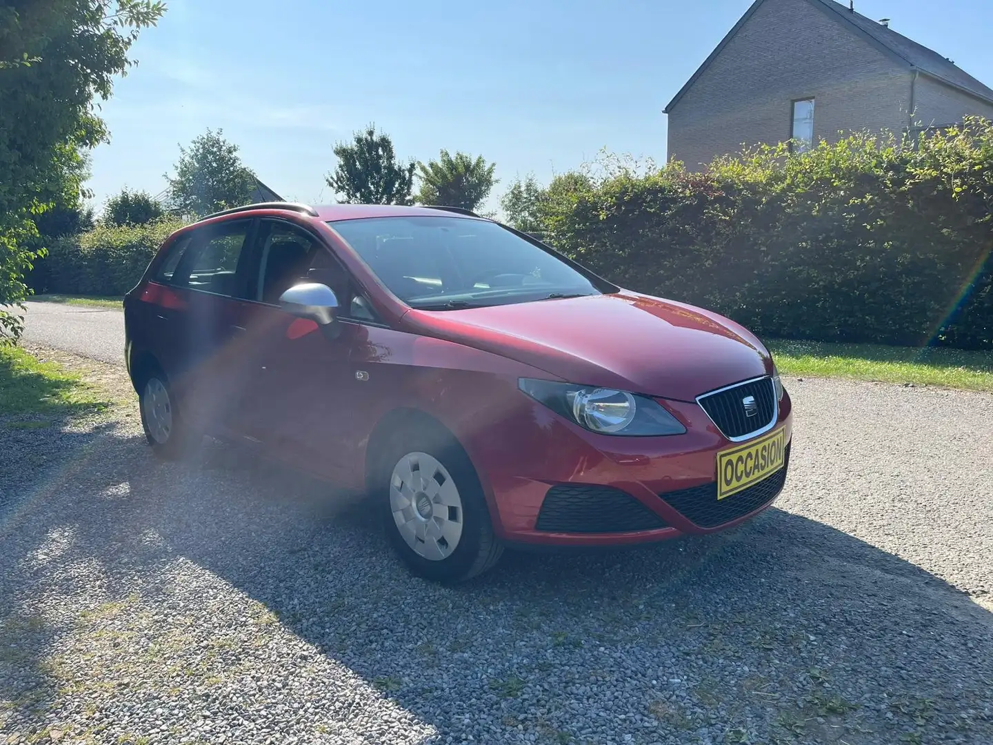 SEAT Ibiza ST 1.2 CR TDi JOLIE MALGREE QUELQUE LEGERES GRIFFE Rouge - 2