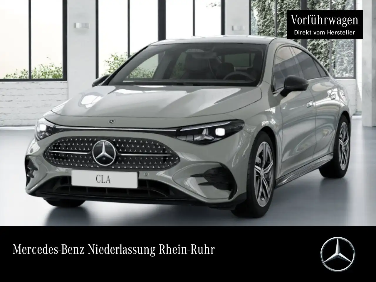 Mercedes-Benz CLA 200 AMG Sportpaket Night AMG 18" Pano-Dach PTS — photo 1 of 15