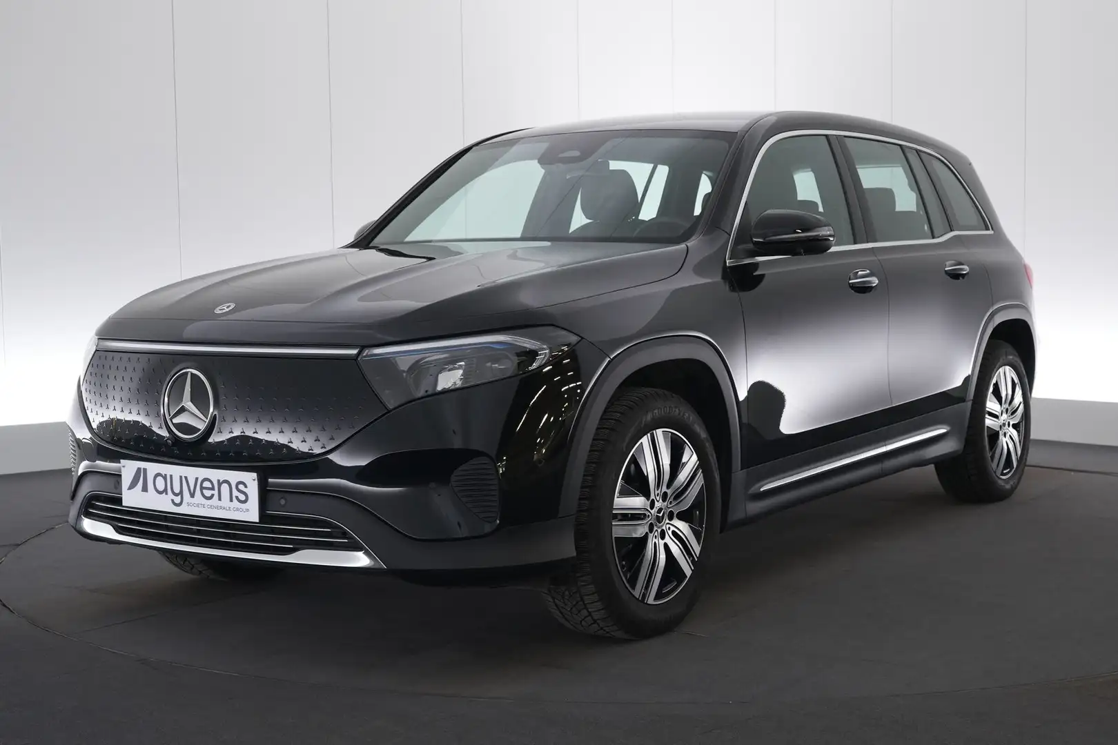 MERCEDES-BENZ Eqb