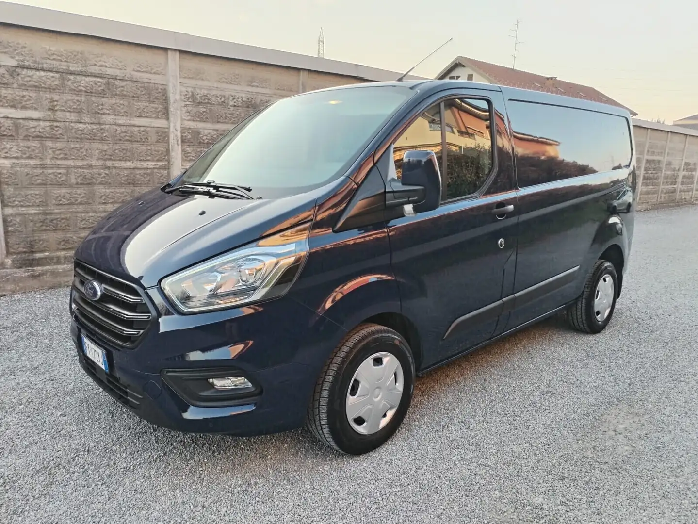 Ford Transit Custom Transit Custom 280 2.0 TDCi PC Furgone Trend Blau - 1