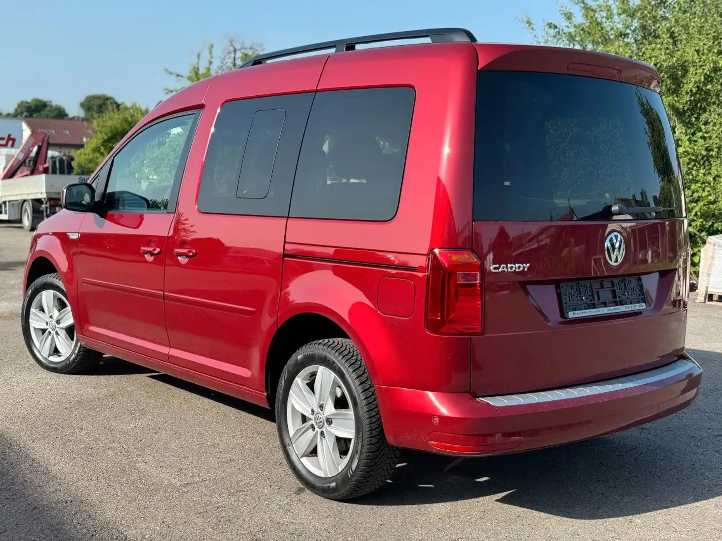 Volkswagen Caddy Comfortline Automatik 5-Sitzer Rosso - 2