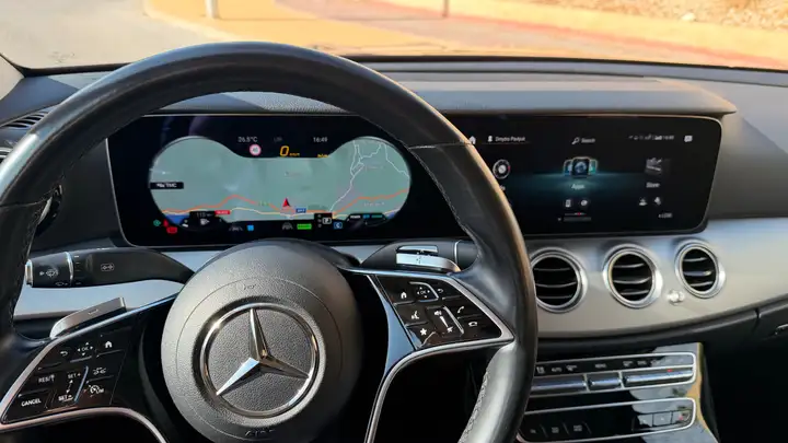 Mercedes-Benz Clase E 2022, foto 9