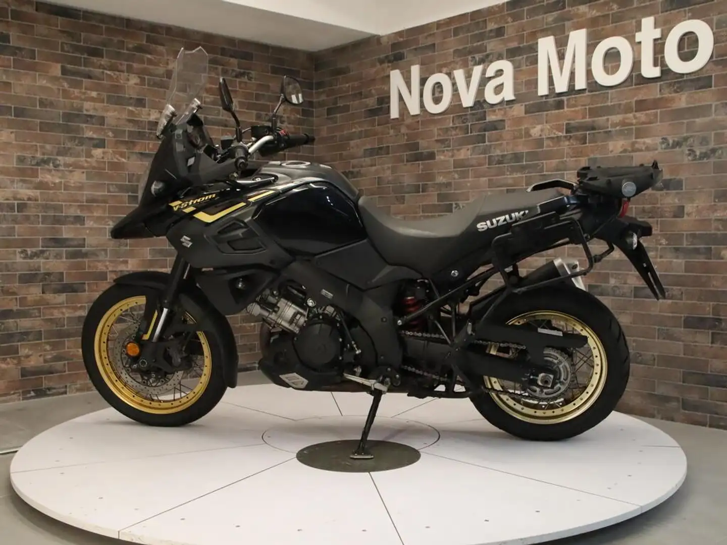 Suzuki V-Strom 1000 V-Strom DL 1000 Feel More Abs Oro - 1