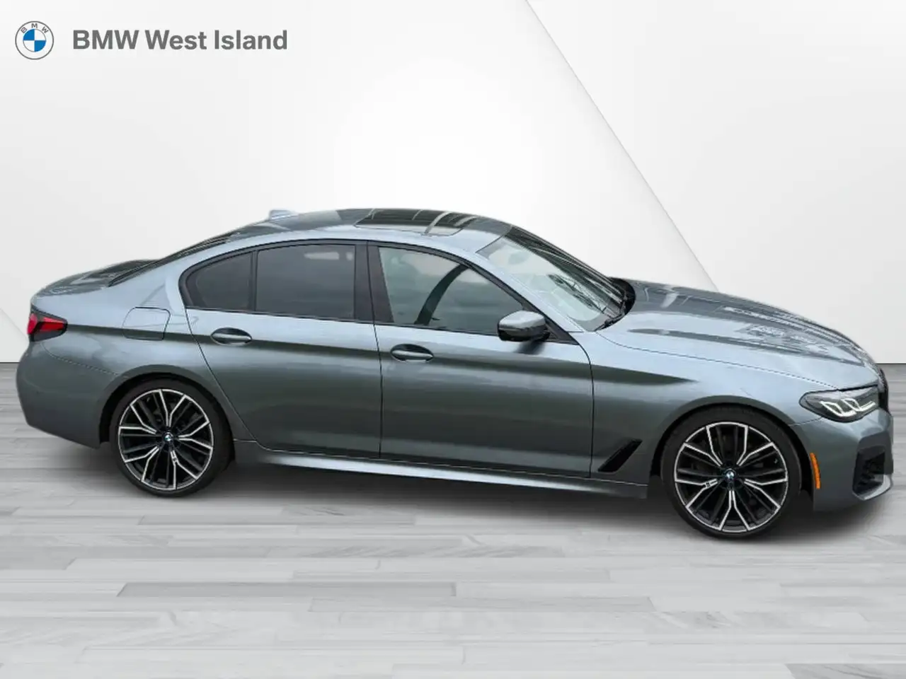 BMW 5 Series снимка BMW 5 Series