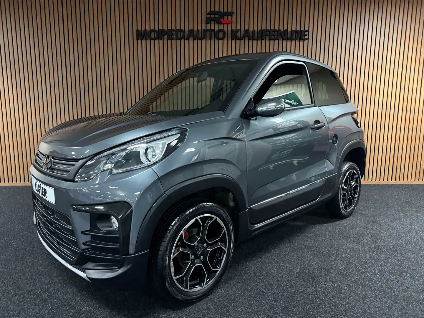 Ligier JS 60 Servolenkung / 8 PS leiser DCI Motor / Rückfahr - 2