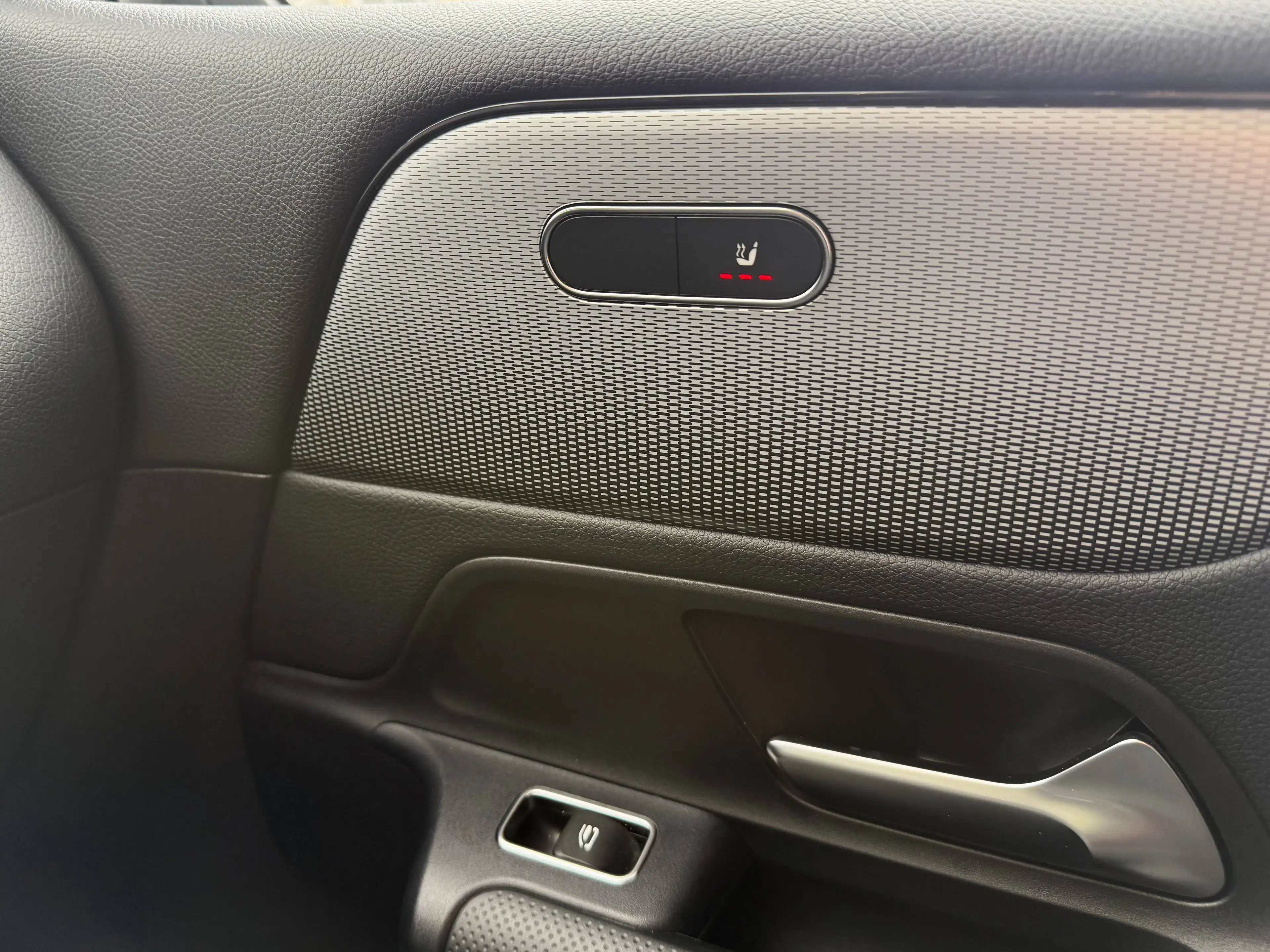 Mercedes-Benz B 250 e PHEV Verwarmd Half Leder, Camera, Garantie! — photo 12