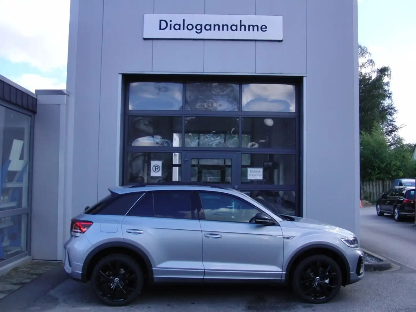 Volkswagen T-Roc 1.5 TSI OPF DSG R-Line - 1