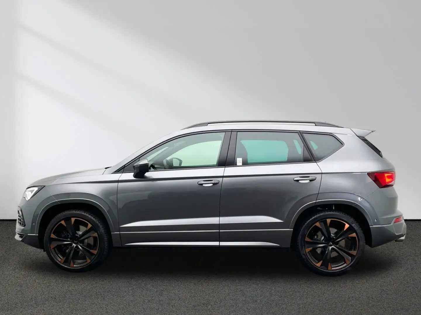 CUPRA Ateca VZ 2.0 TSI 7-Gang DSG 4Drive 360° Kamera Grau - 2