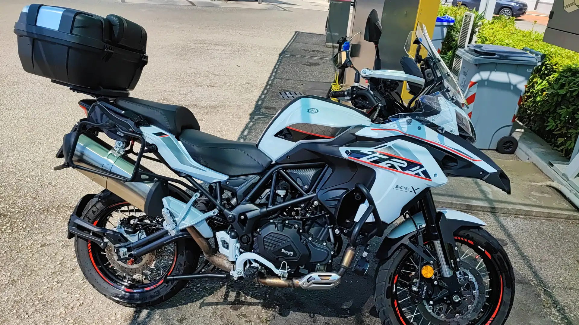 Benelli TRK 502 X Weiß - 1