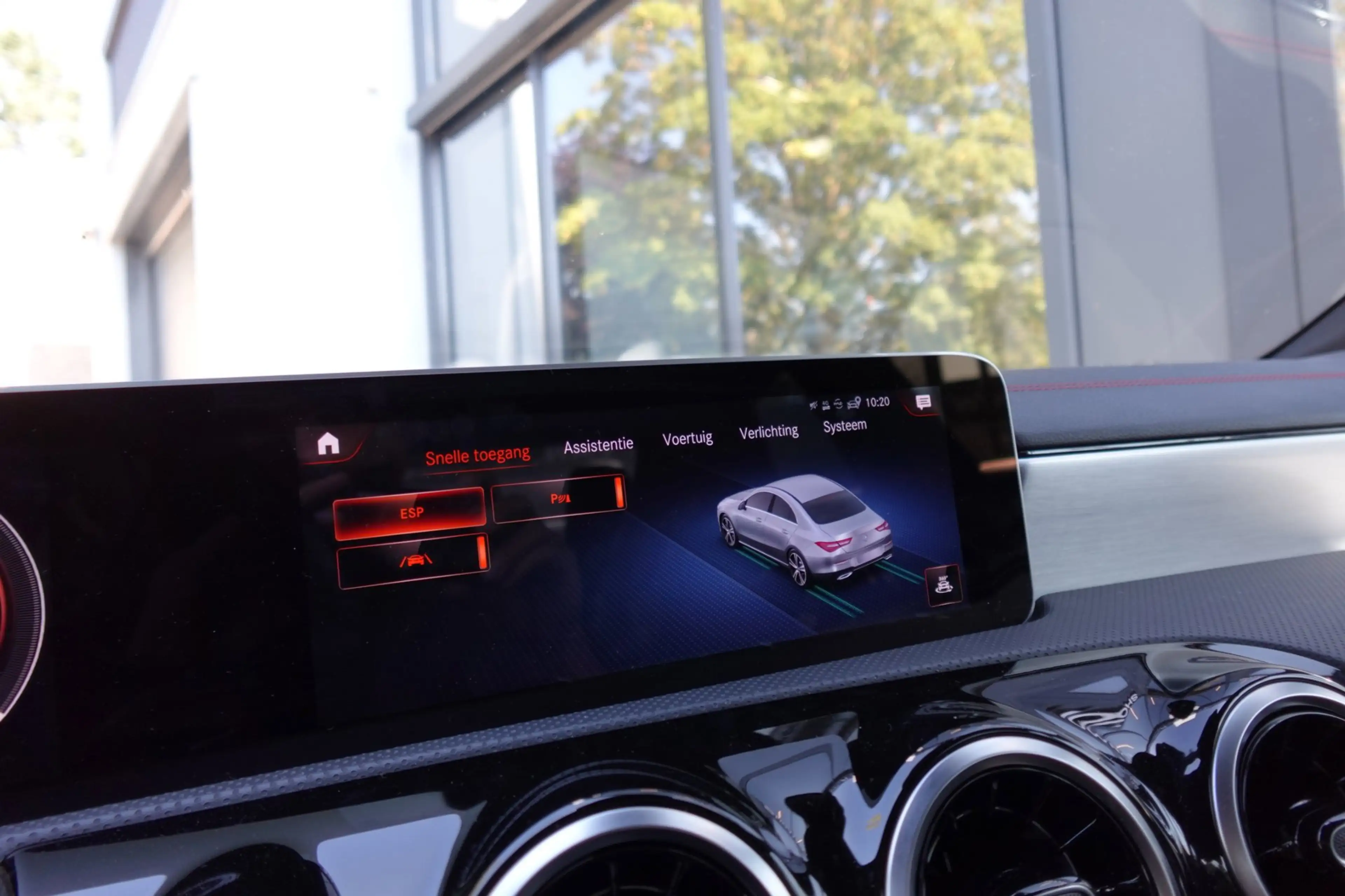Mercedes-Benz CLA 220 Advantage CAM PDC NAVI — photo 9