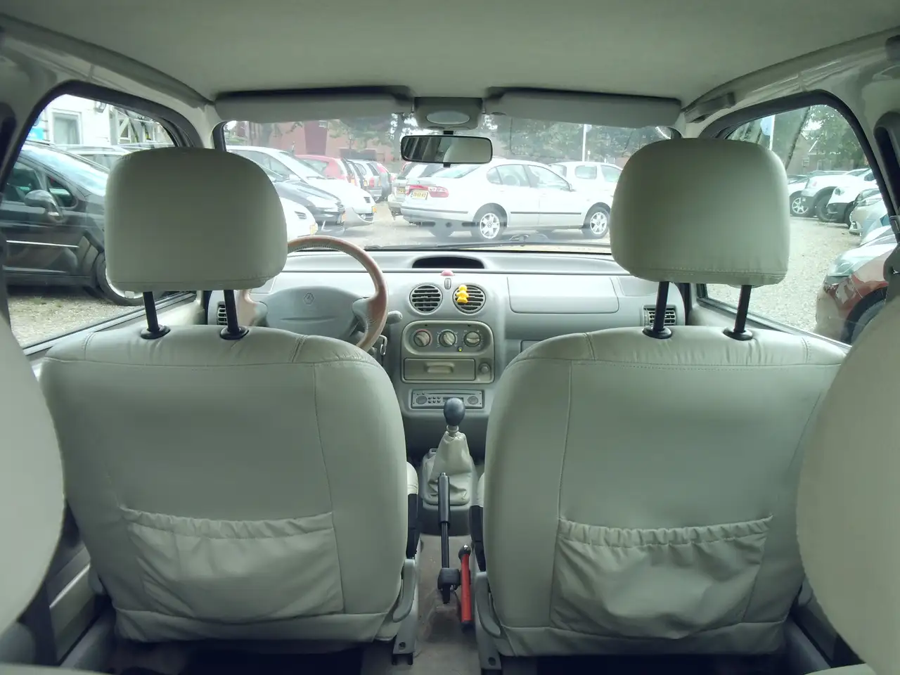 Renault Twingo 1.2 Initiale - Airco - Leer interieur, foto 6