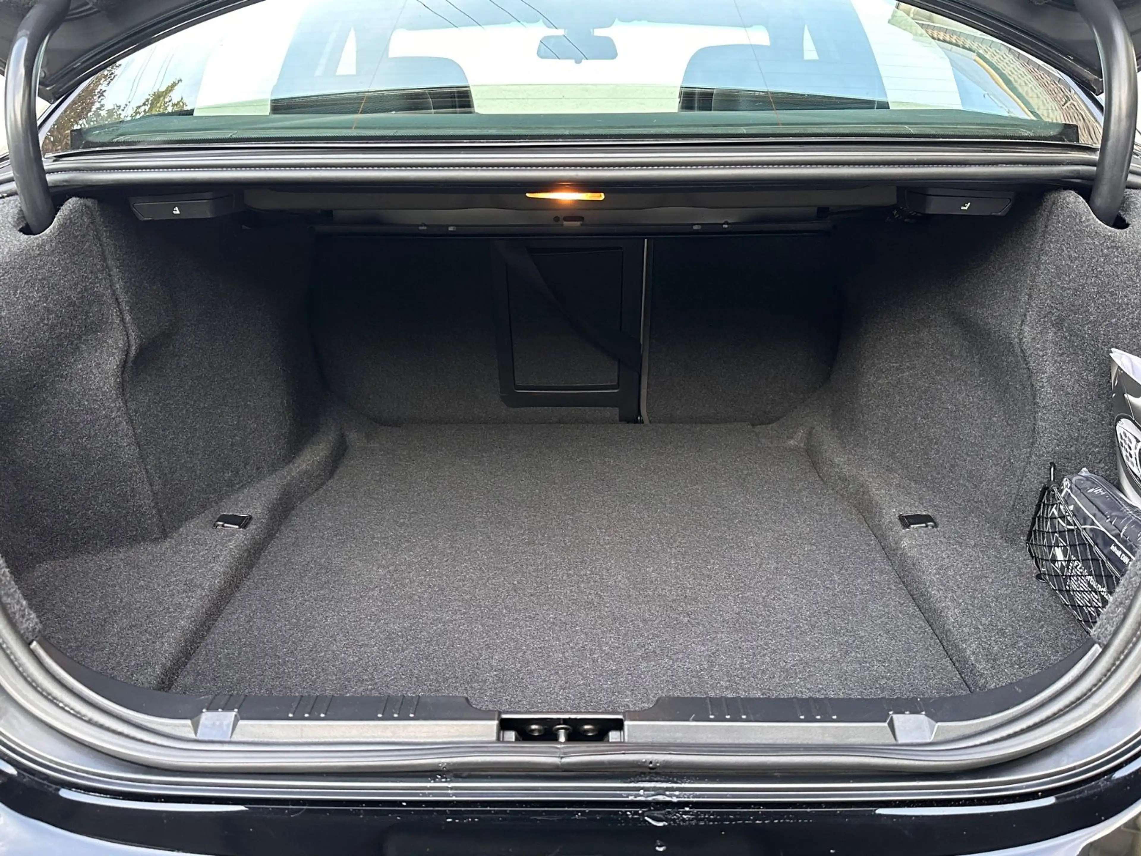 BMW 525 d Limousine Sport-Paket/NAVI/TEILLEDER/XENON — photo 8