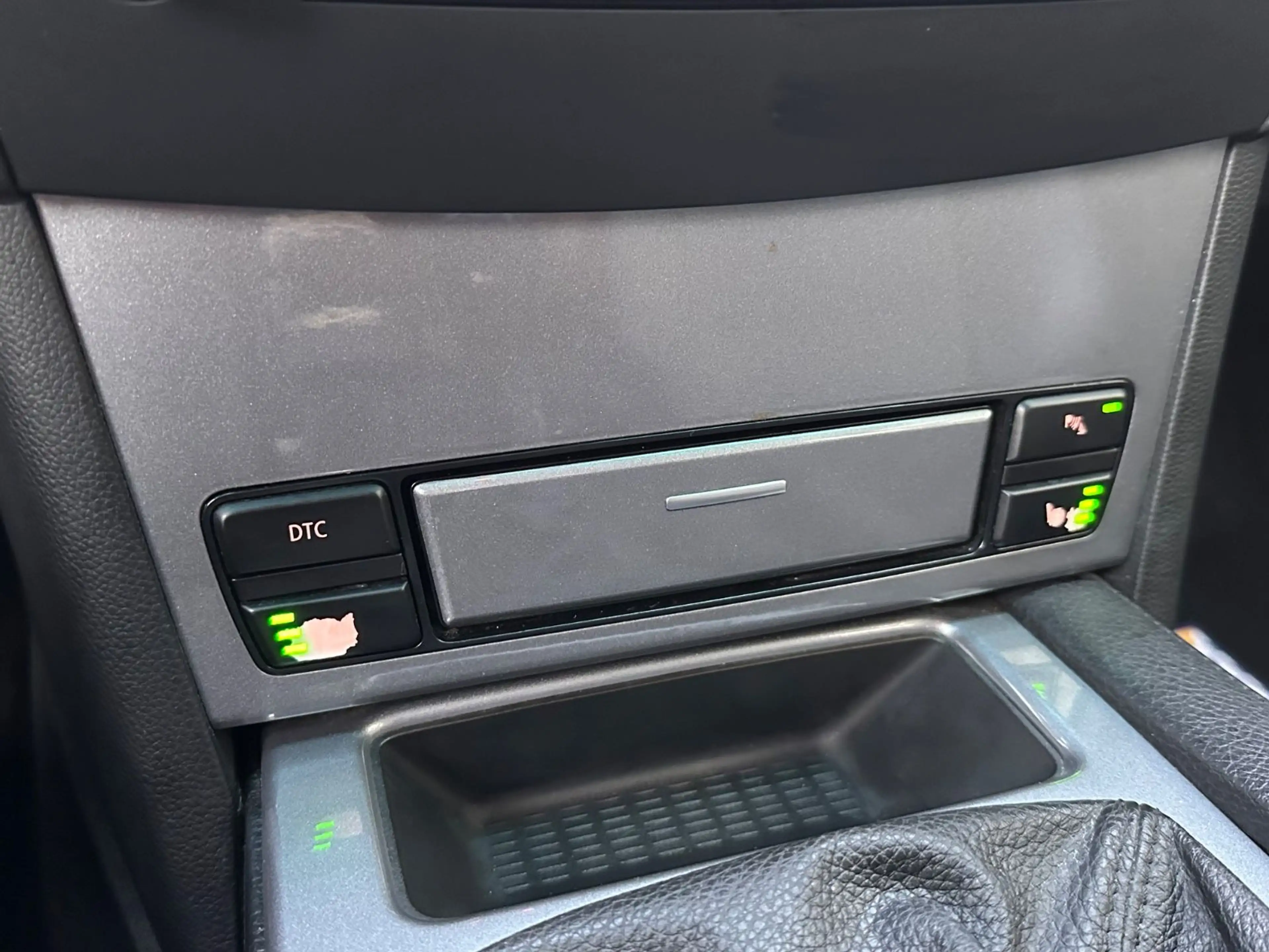 BMW 525 d Limousine Sport-Paket/NAVI/TEILLEDER/XENON — photo 19