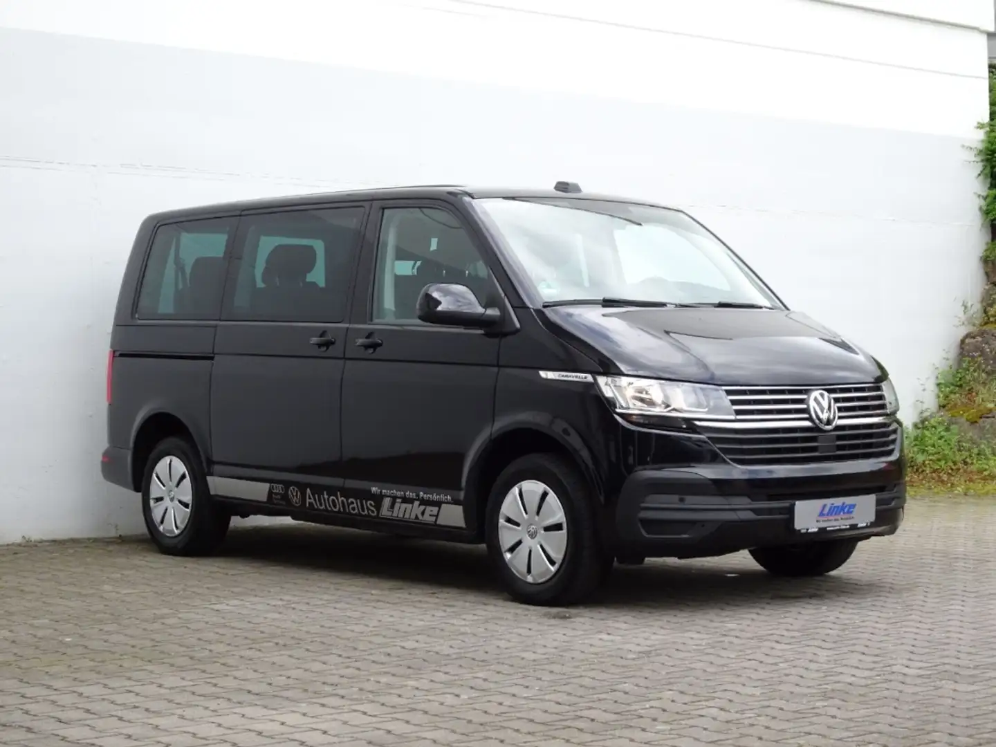 Volkswagen T6.1 Caravelle Comfortline 2.0 TDI DSG ACC/Navi App-Connect/PDC Schwarz - 2