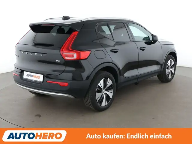 Volvo XC40 view 6