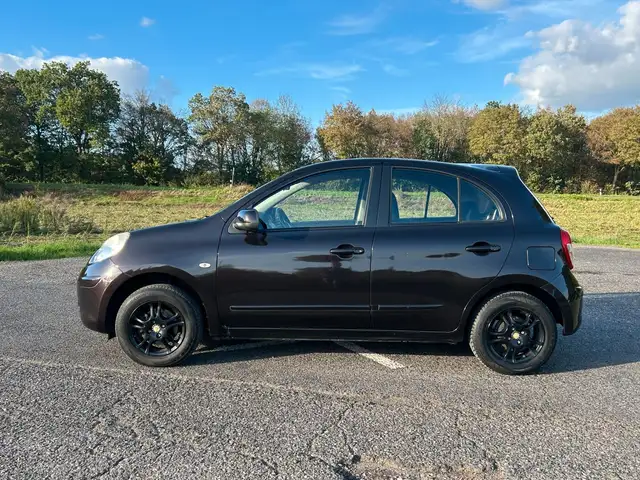 Nissan Micra view 2