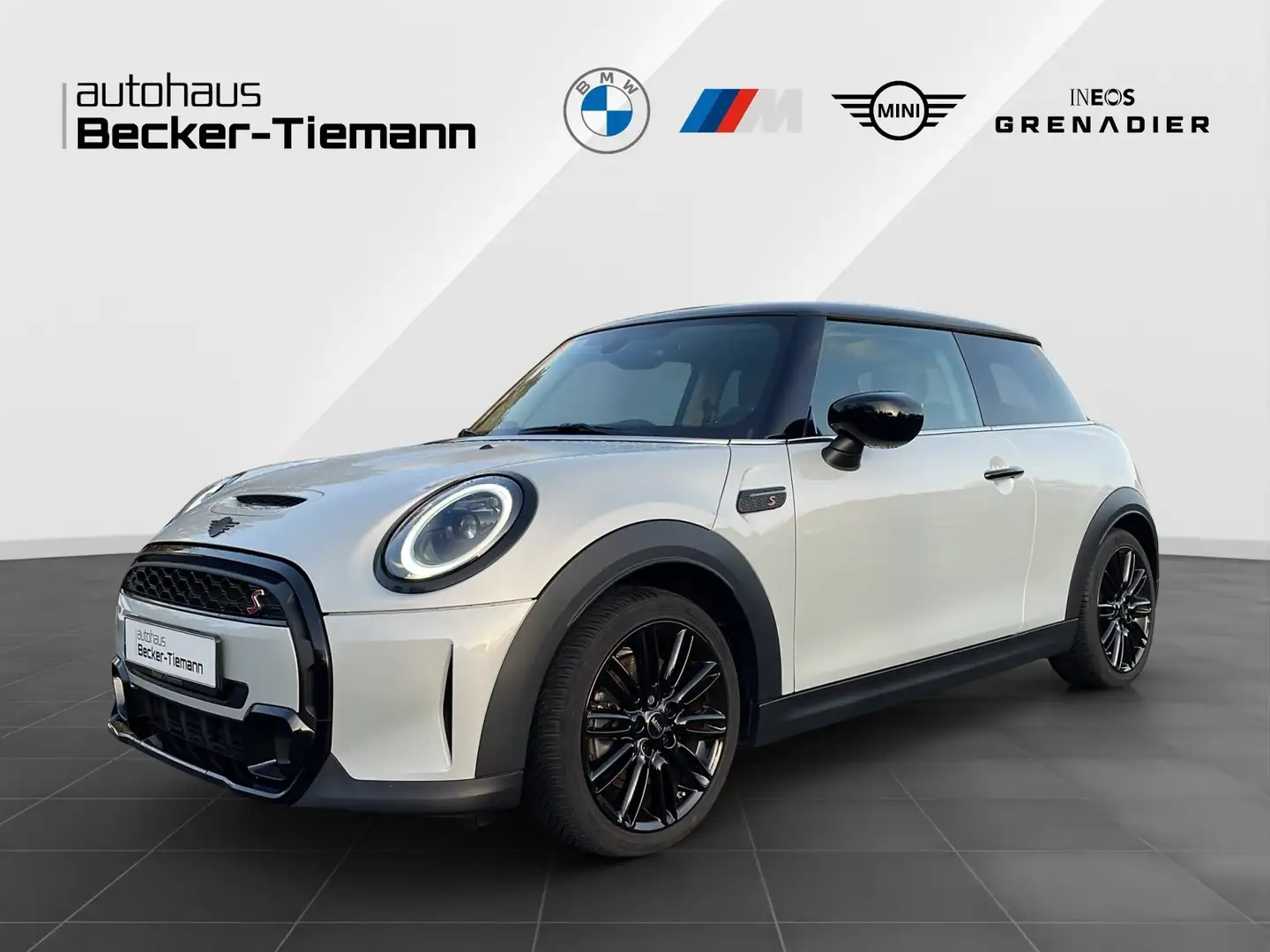 MINI Cooper S 3-Türer/ Classic Trim/ HK-Sound/ Ambiente/ LED/ PD Argent - 1